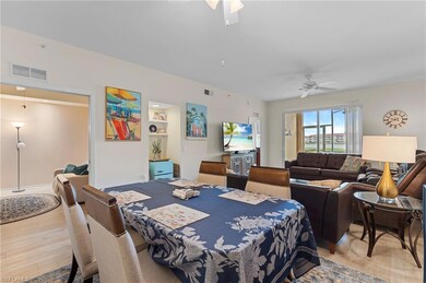 Dining area with ceiling fan