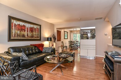 1838 Tiger Lily Cir unit 21, Woodbridge, VA 22192 - photo 6