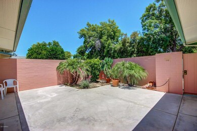 10514 W Highwood Ln, Sun City, AZ 85373 - photo 2