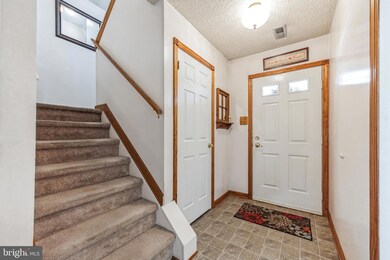 14 Fox Ln, Swedesboro, NJ 08085 - photo 2