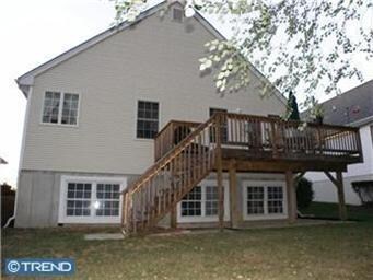 43 Bear Meade Dr, Trenton, NJ 08691 - photo 2