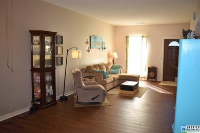 1829 Copperfield Ln unit 19, Center Point, AL 35215 - photo 5