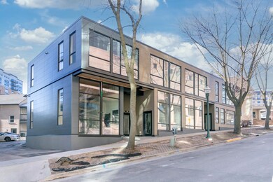 218 S Hamilton St, Madison, WI 53703 - photo 2