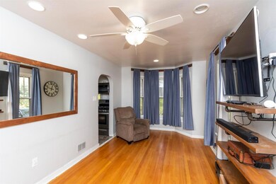 2152 Crisman Rd, Portage, IN 46368 - photo 3