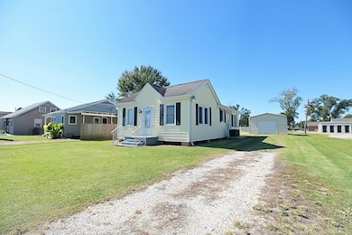 320 W Main St, Thibodaux, LA 70301 - photo 3