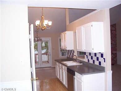 7707 Shady Banks Terrace, Chesterfield, VA 23832 - photo 4