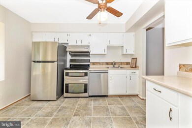 17524 Hoskinson Rd, Poolesville, MD 20837 - photo 7