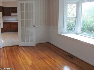 Dining Room - Formal Dining Room, Hardwood Floors,