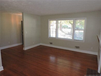 2526 Huntington Rd, Fayetteville, NC 28303 - photo 5