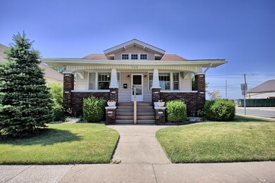 402 E Ferguson Ave, Wood River, IL 62095 - photo 4