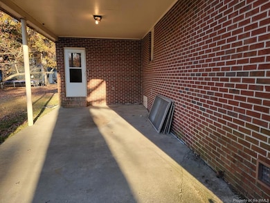 515 18th St, West Point, VA 23181 - photo 2