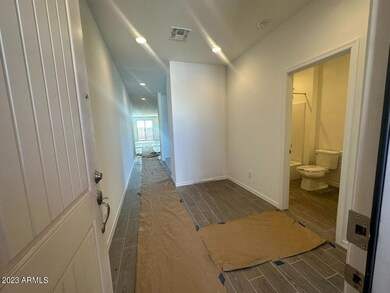 4- Foyer