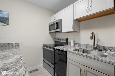 2100 Minerva Way unit A17, Anchorage, AK 99515 - photo 6