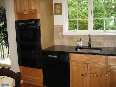 5 Saratoga Rd, Stratford, NJ 08084 - photo 7