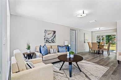 3723 Ambermist Dr, Tampa, FL 33619 - photo 3