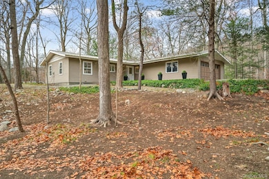 89 Maple Brook Rd, Tuxedo Park, NY 10987 - photo 2