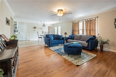 501 Springwood Rd, Asheboro, NC 27205 - photo 6