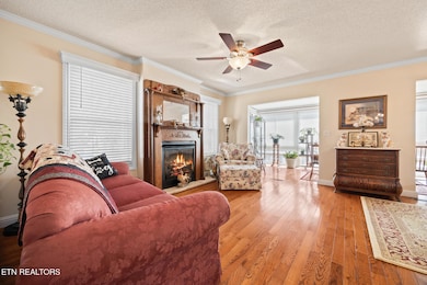 mls-275 Hawthorn loop, Crossville __8192