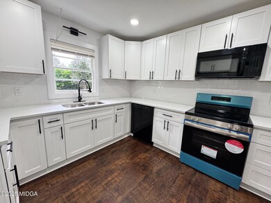 Open kitchen