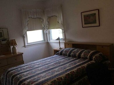 18 Wood Rd, Middletown, RI 02842 - photo 6