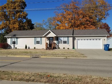 6318 W Main St, Maryville, IL 62062 - photo 2