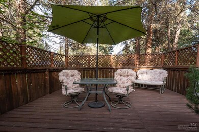 61484 Maid Marian Ct, Bend, OR 97702 - photo 4