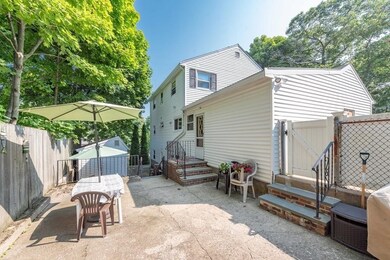 58 Charlesmount Ave unit 1, Quincy, MA 02169 - photo 2