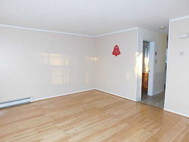 4 Garvey Ct unit 4, Central Falls, RI 02863 - photo 4