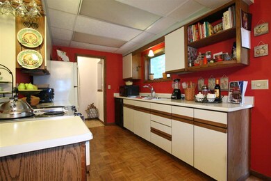 5437 Whalen Rd, Fitchburg, WI 53575 - photo 5