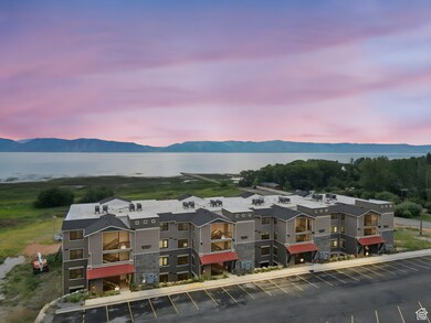 35 E 150 S unit 402C, Garden City, UT 84028 - photo 7