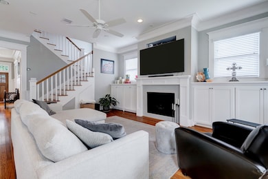 1109 Euclid St, Houston, TX 77009 - photo 6