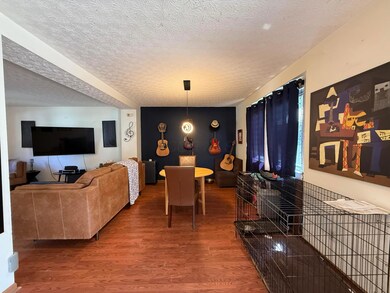 1277 Eagle View Dr, Columbus, OH 43228 - photo 5