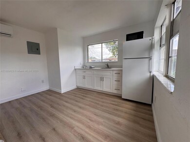 481 E 31st St unit 1, Hialeah, FL 33013 - photo 4