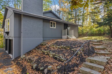 527 Hanson Ridge Rd, Springvale, ME 04083 - photo 2