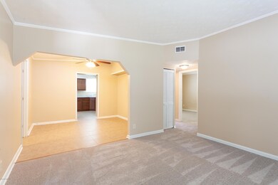 5626 Kimbrell Dr N, Jacksonville, FL 32210 - photo 5