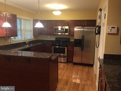 6302 Martins Ln, Lanham, MD 20706 - photo 4