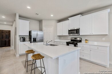 8811 White Crown, San Antonio, TX 78254 - photo 3