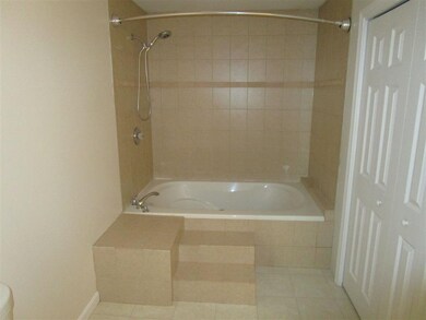 21 Cascade Cir, MerriMacK, NH 03054 - photo 4