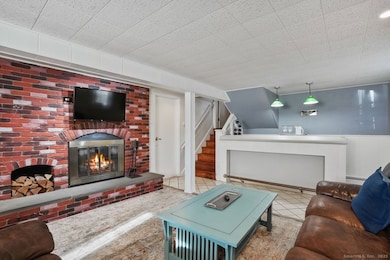 10 Badger Rd, Wolcott, CT 06716 - photo 5