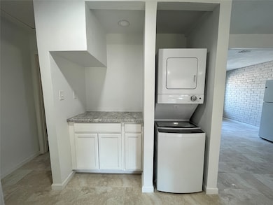 12829 High Star Dr, Houston, TX 77072 - photo 7