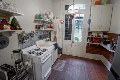 Front right bottom floor unit - Kitchen