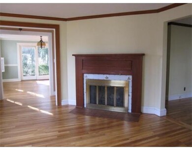 8 Briar Ln, Newtonville, MA 02460 - photo 2