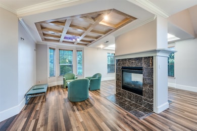 1805 Old Oak Dr, Arlington, TX 76012 - photo 6