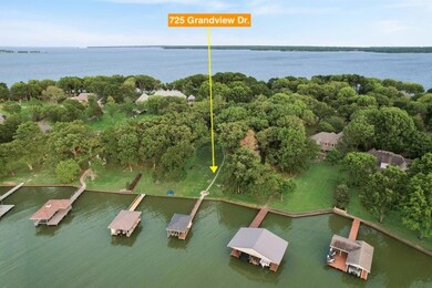 Located in the heart of Richland Chambers Lake in 