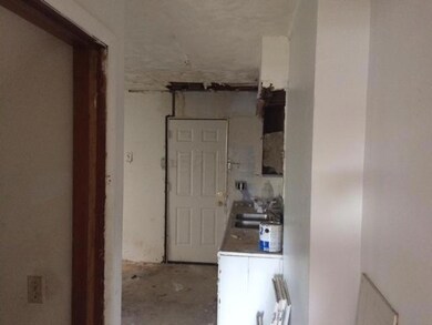 1610 Kitchen