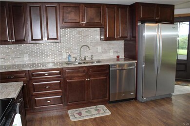 316 Knoll Dr, Lehighton, PA 18235 - photo 4