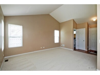 912 Tralee Ct, Gurnee, IL 60031 - photo 6