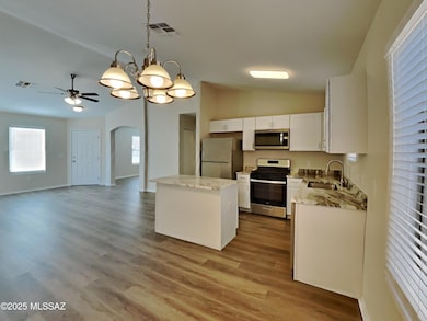 Baja, Dining Room, Kitchen View