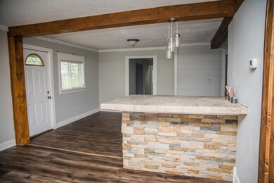 123 W Coal St, Bicknell, IN 47512 - photo 6