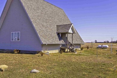 8469 S 450 W, Poneto, IN 46781 - photo 4